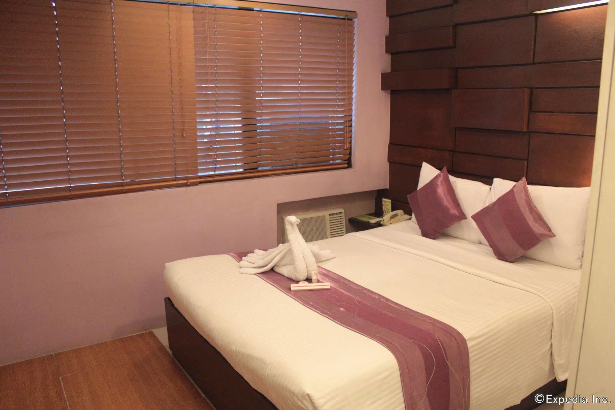 Acl Suites Quezon City Exterior photo